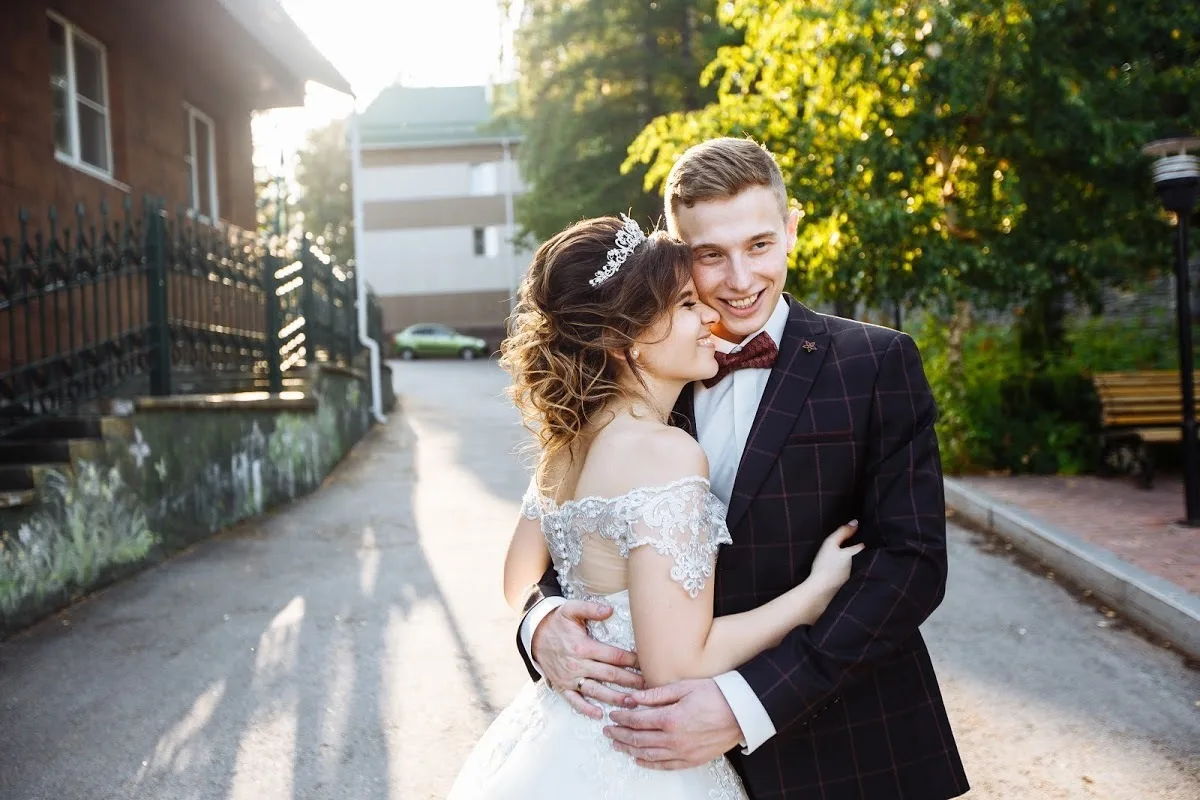 Zhenya & Nastya - A Saint Petersburg Wedding photographed by Anton Matveev